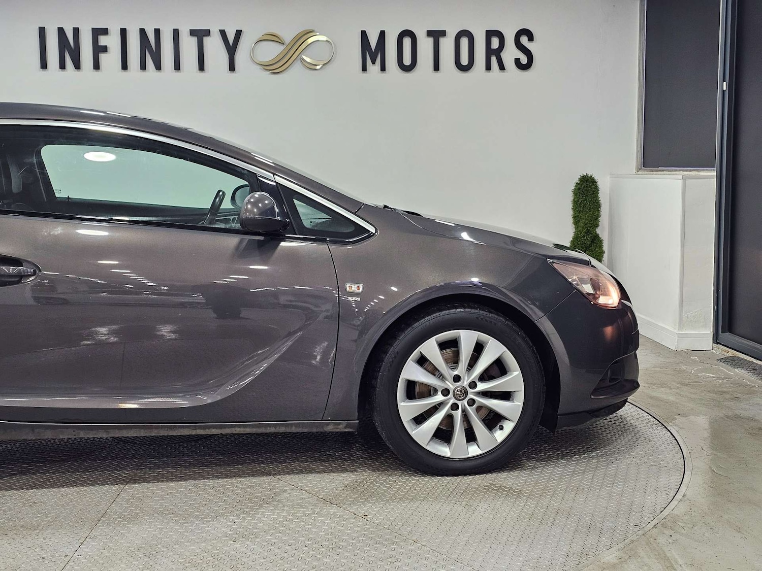 Used Vauxhall Astra GTC 2013 for sale - 77056469: Photo 36