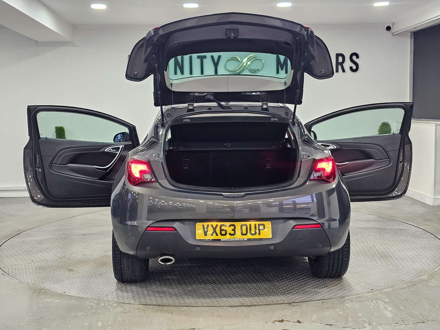 Used Vauxhall Astra GTC 2013 for sale - 77056469: Photo 48