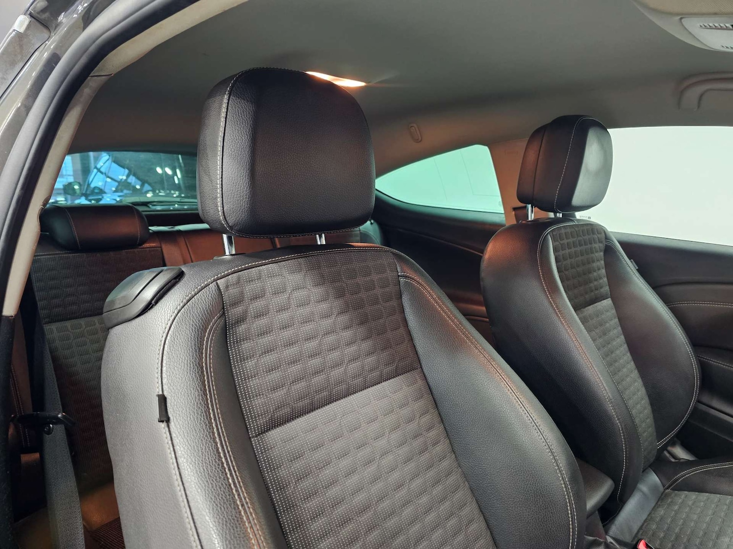 Used Vauxhall Astra GTC 2013 for sale - 77056469: Photo 5