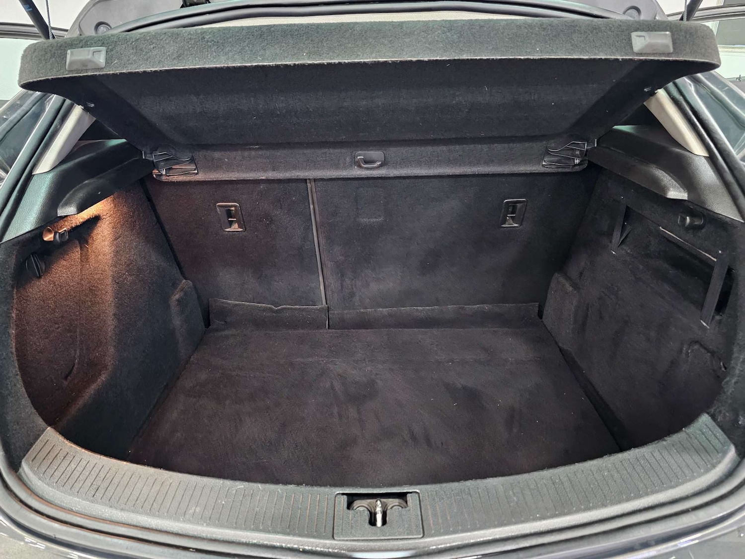 Used Vauxhall Astra GTC 2013 for sale - 77056469: Photo 50