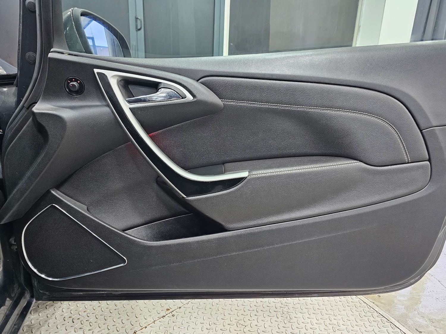 Used Vauxhall Astra GTC 2013 for sale - 77056469: Photo 53