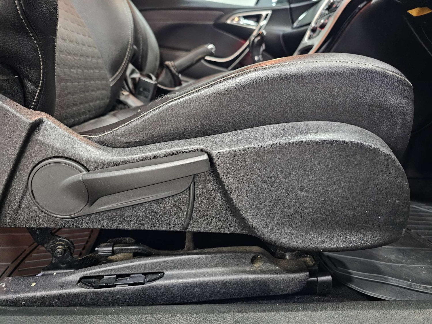 Used Vauxhall Astra GTC 2013 for sale - 77056469: Photo 56