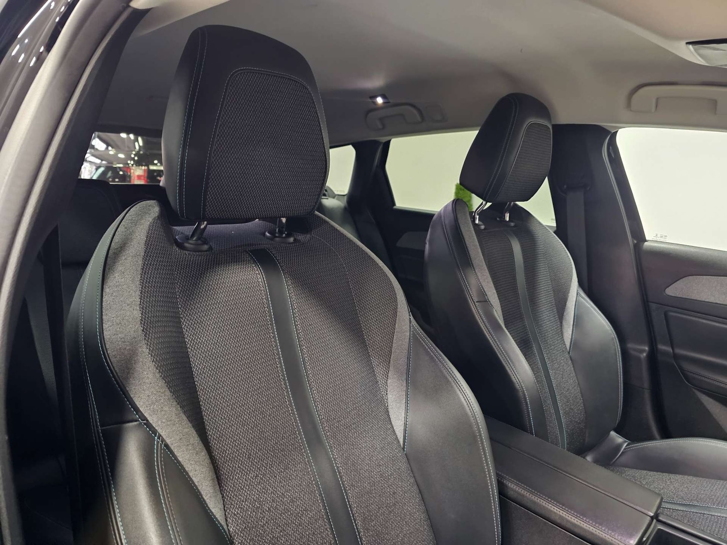 Used Peugeot 308 2022 for sale - 77083604: Photo 10