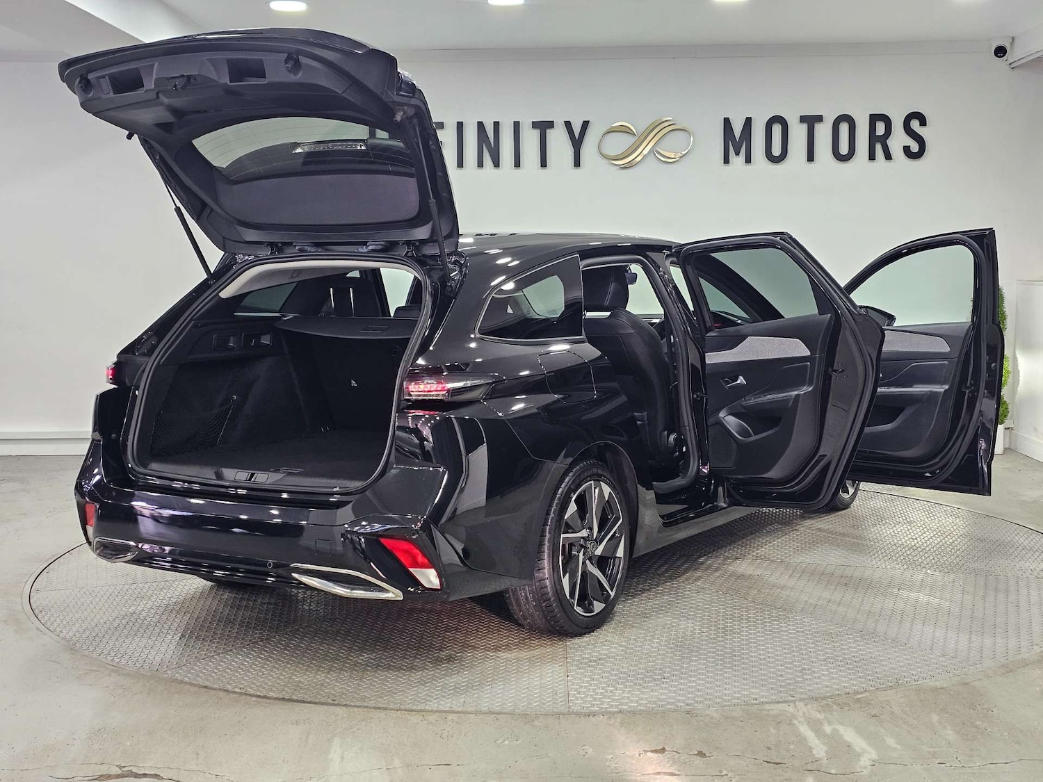 Used Peugeot 308 2022 for sale - 77083604: Photo 49