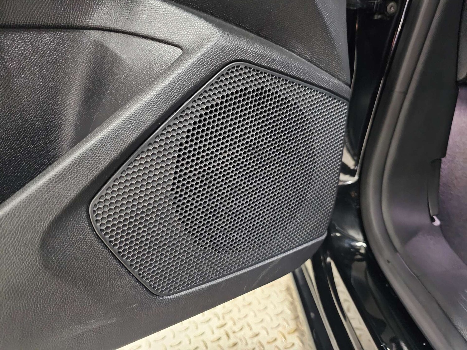 Used Peugeot 308 2022 for sale - 77083604: Photo 92