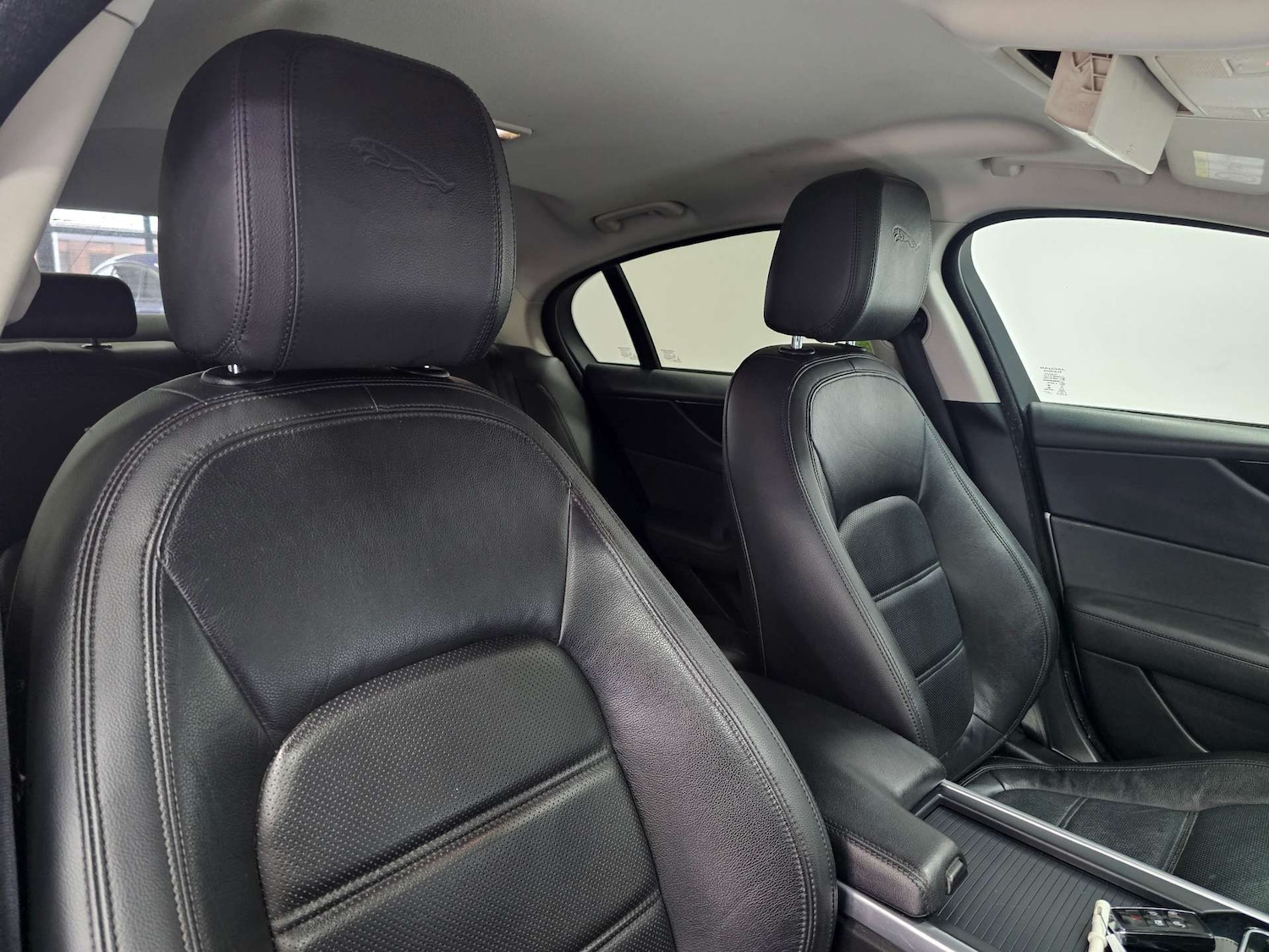 Used Jaguar XE 2020 for sale - 77161981: Photo 52