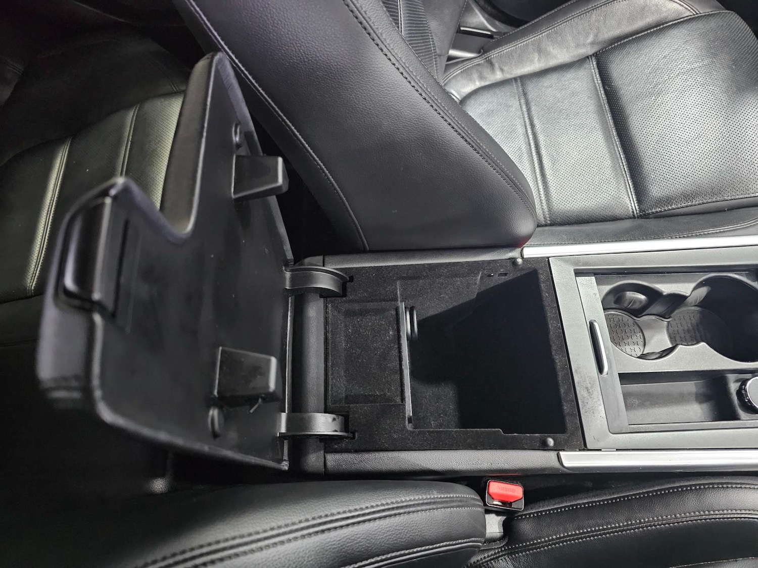 Used Jaguar XE 2020 for sale - 77161981: Photo 61