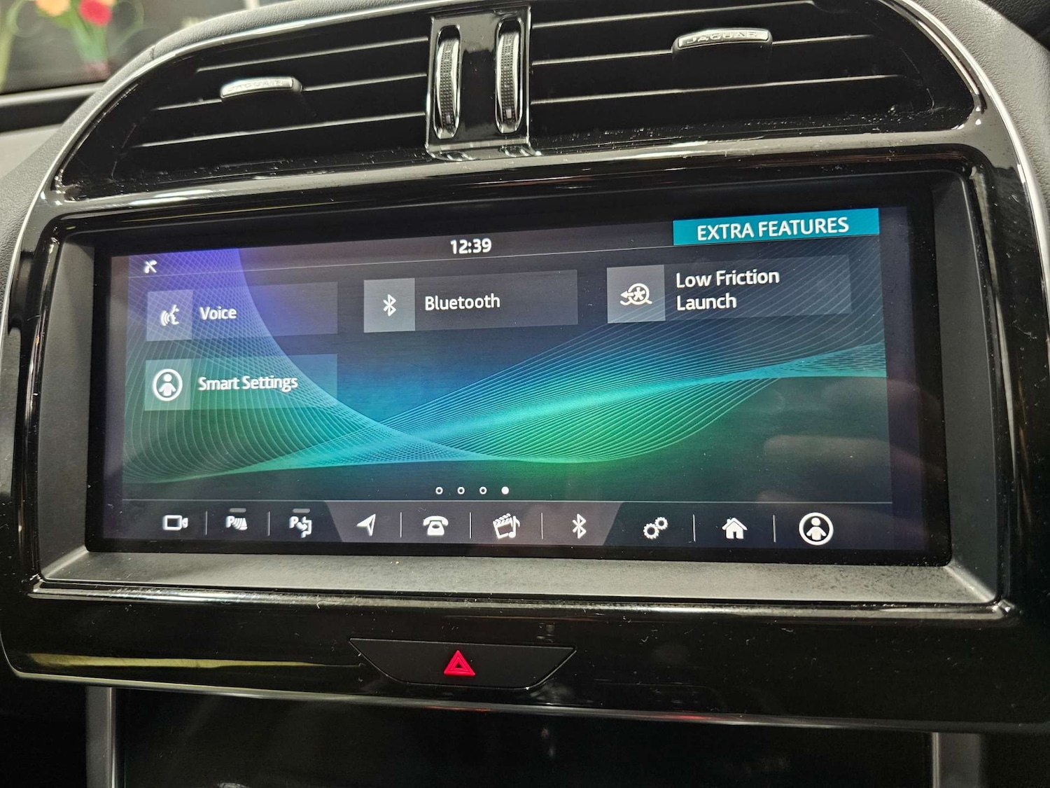 Used Jaguar XE 2020 for sale - 77161981: Photo 75