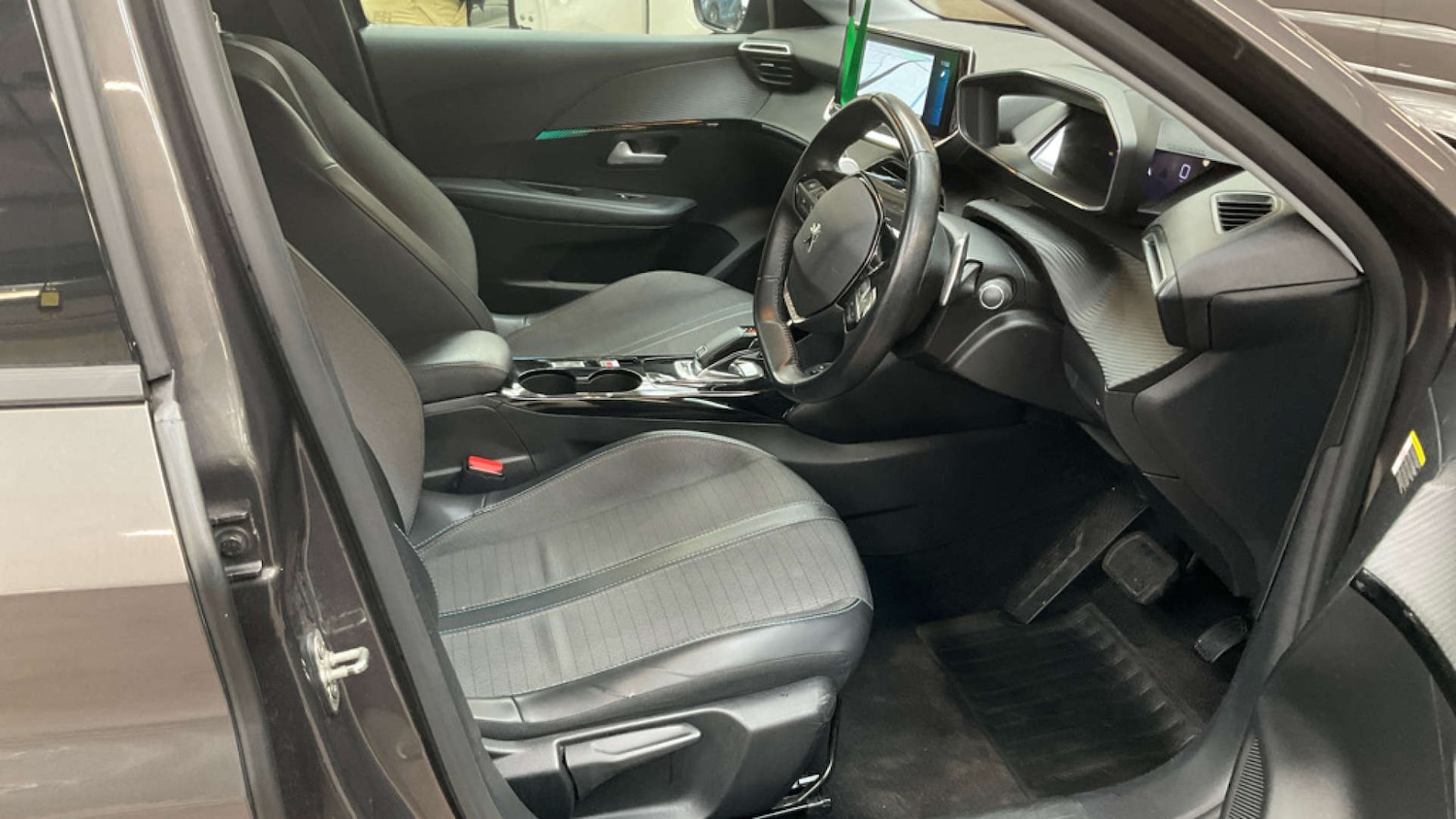 Used Peugeot 208 2020 for sale - 77917753: Photo 11