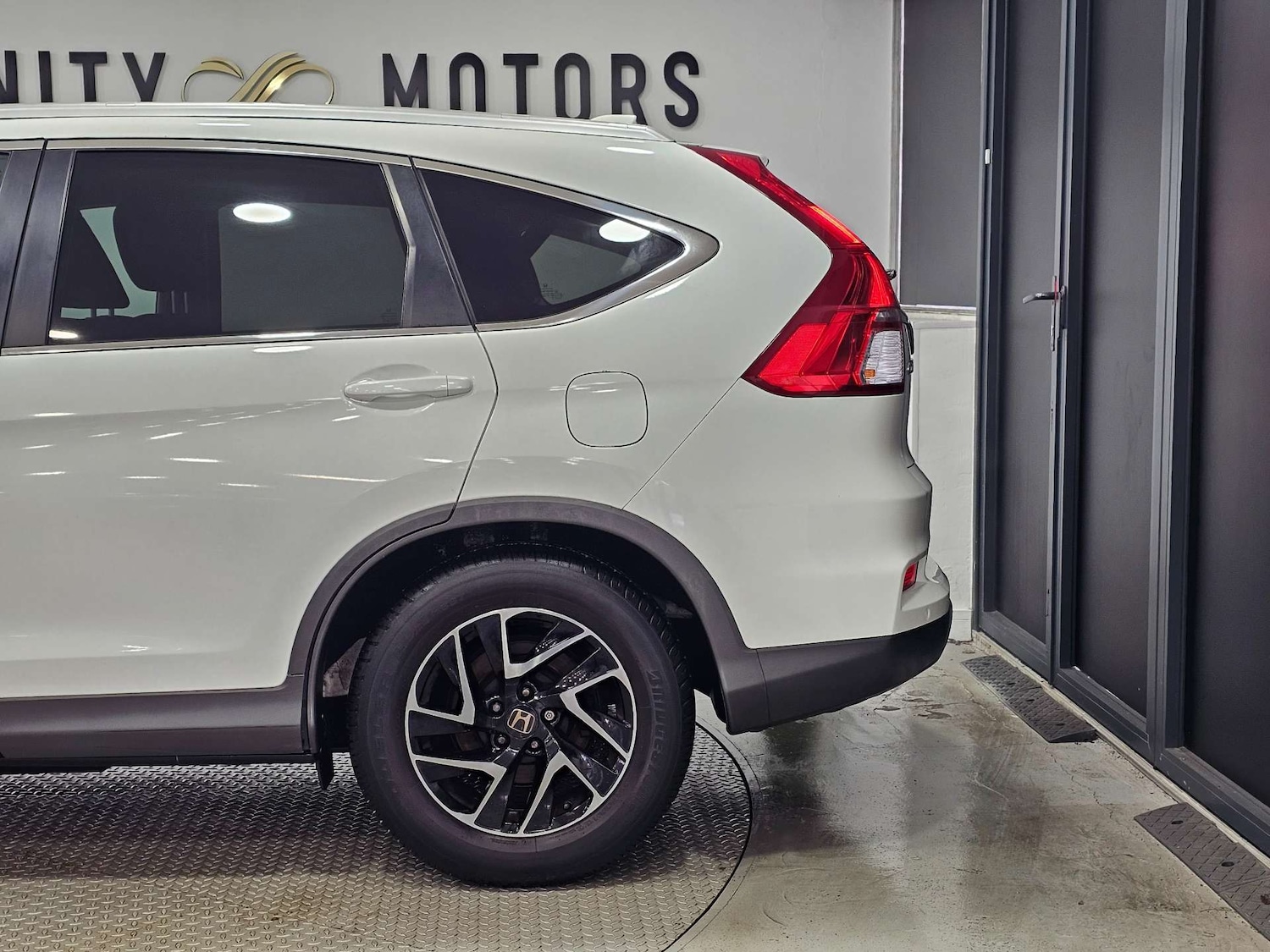 Used Honda CR-V 2017 for sale - 76972460: Photo 21