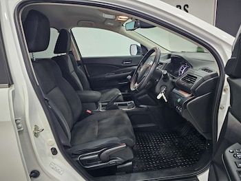 Used Honda CR-V 2017 for sale - 76972460: Photo