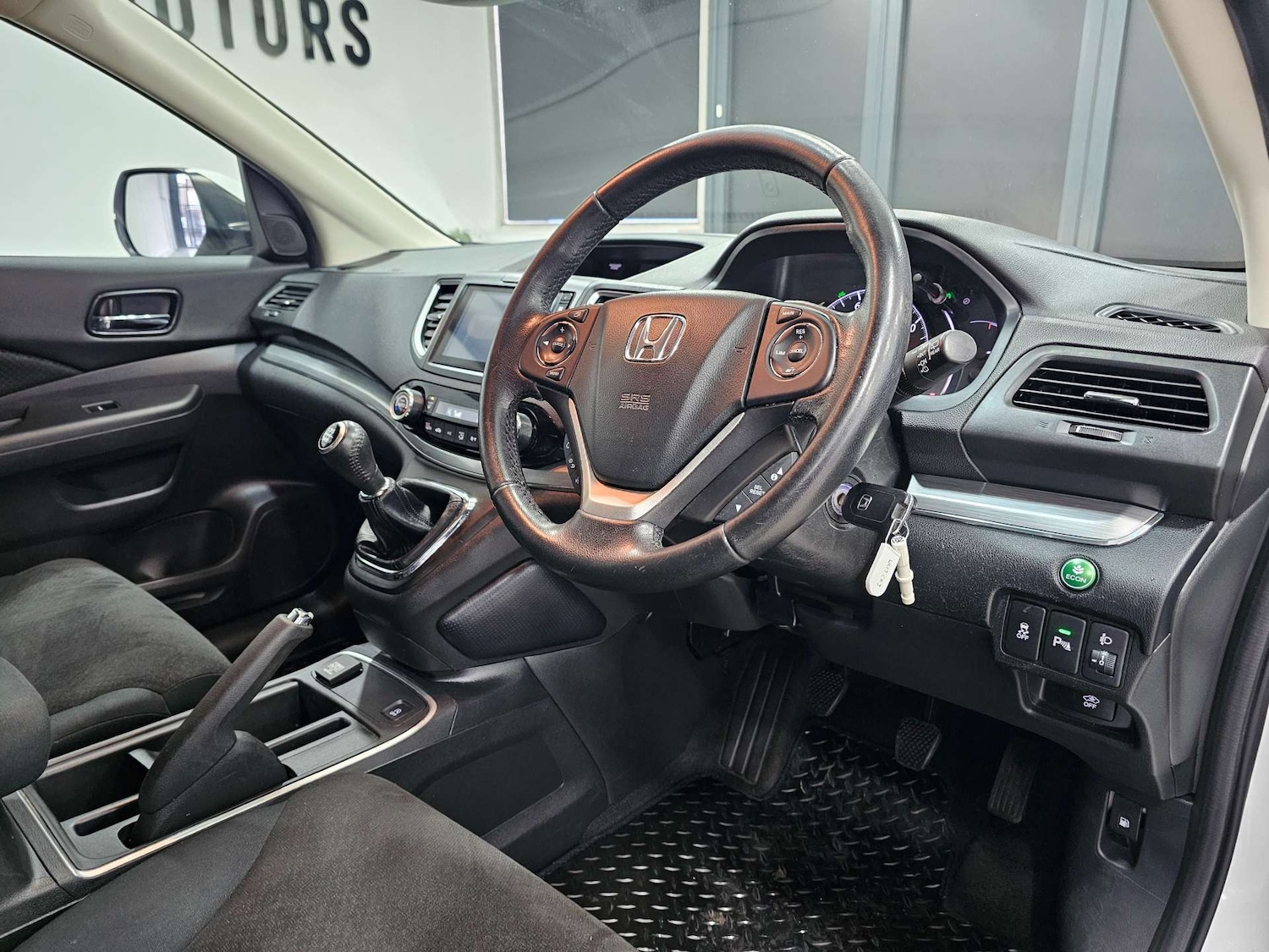 Used Honda CR-V 2017 for sale - 76972460: Photo 5