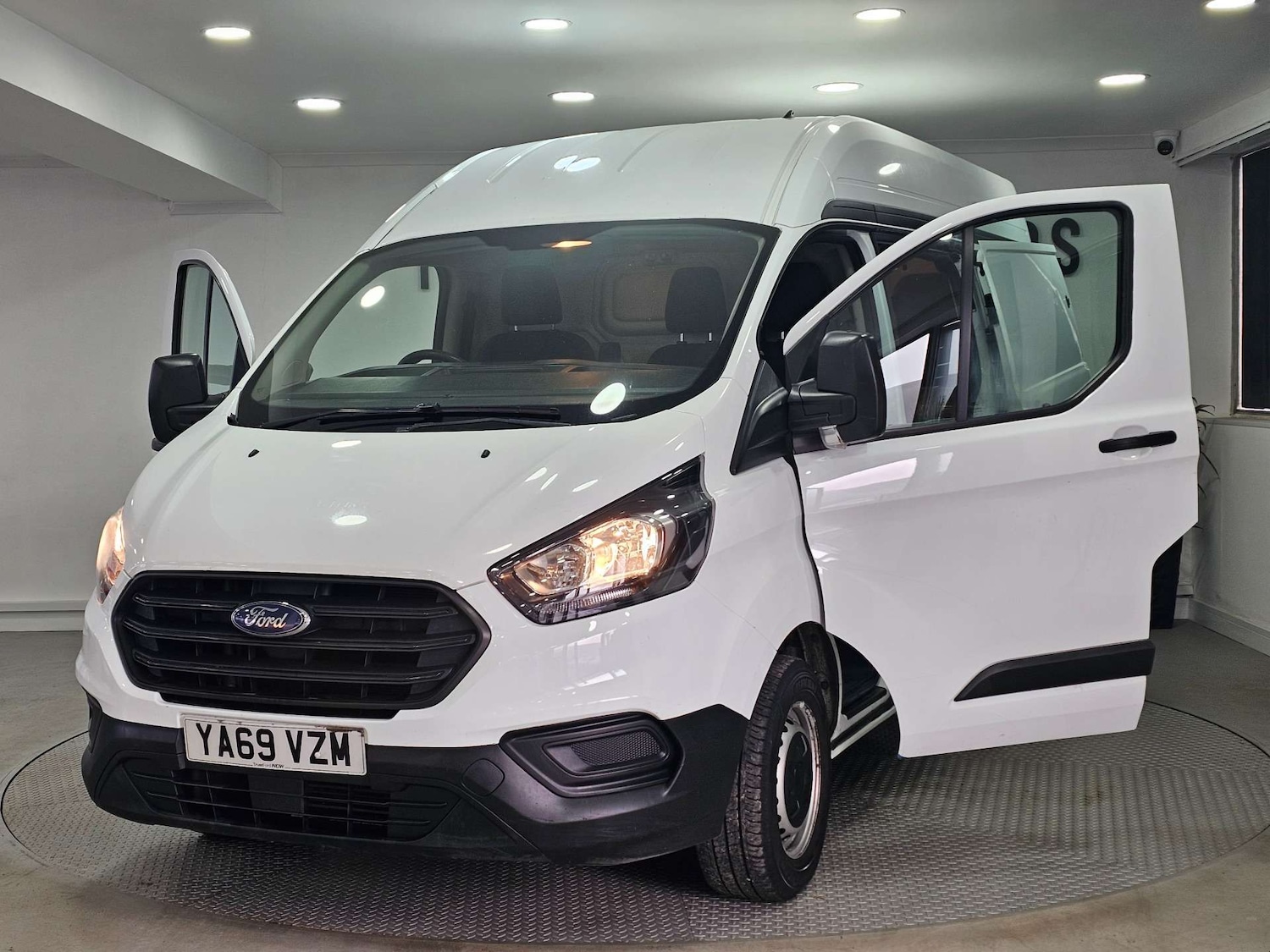 Used Ford Transit Custom 2020 for sale - 78131945: Photo 39