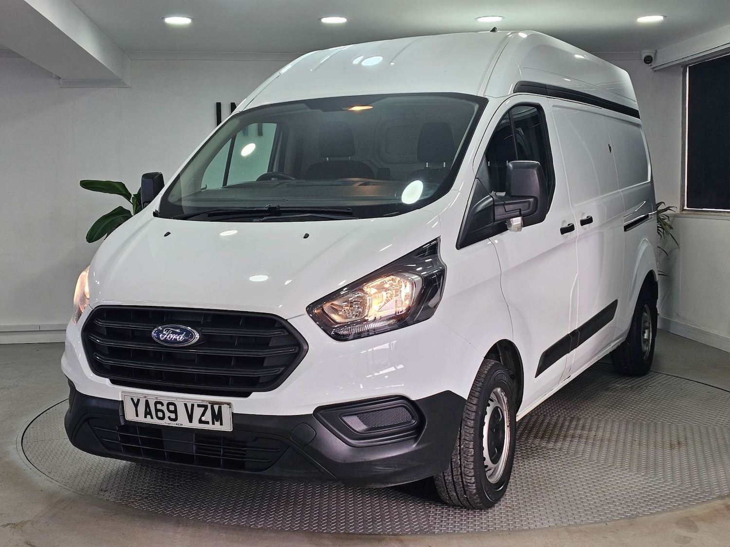 Used Ford Transit Custom 2020 for sale - 78131945: Photo 4