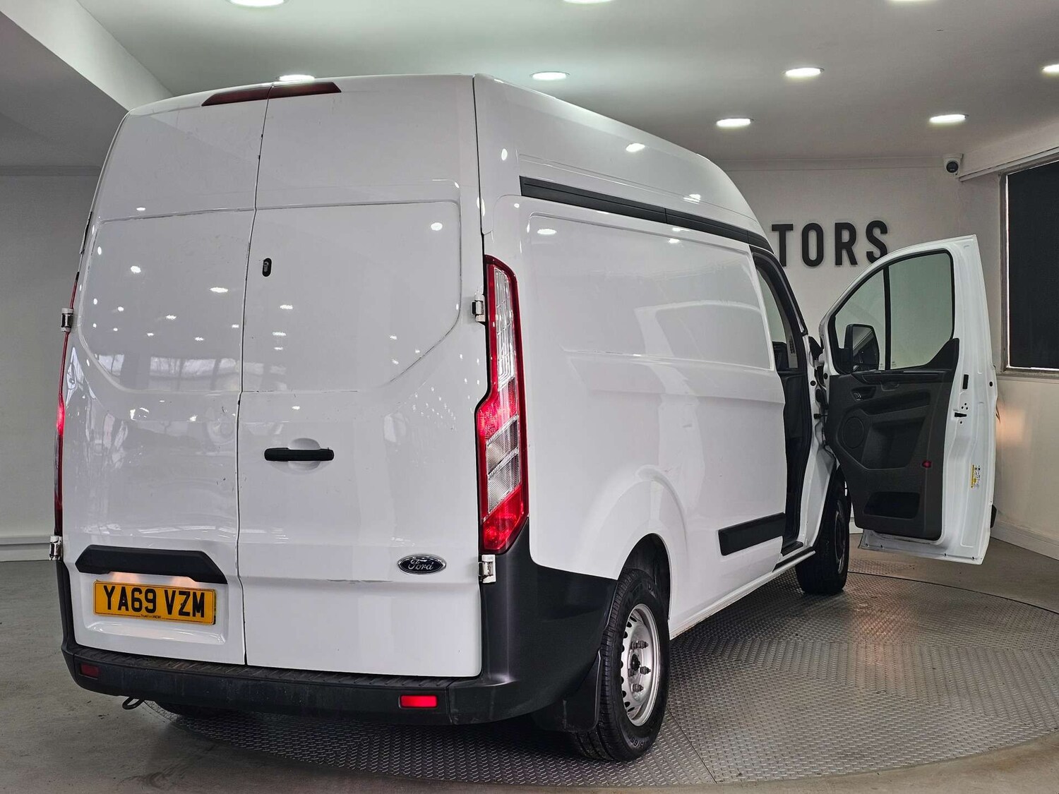 Used Ford Transit Custom 2020 for sale - 78131945: Photo 42