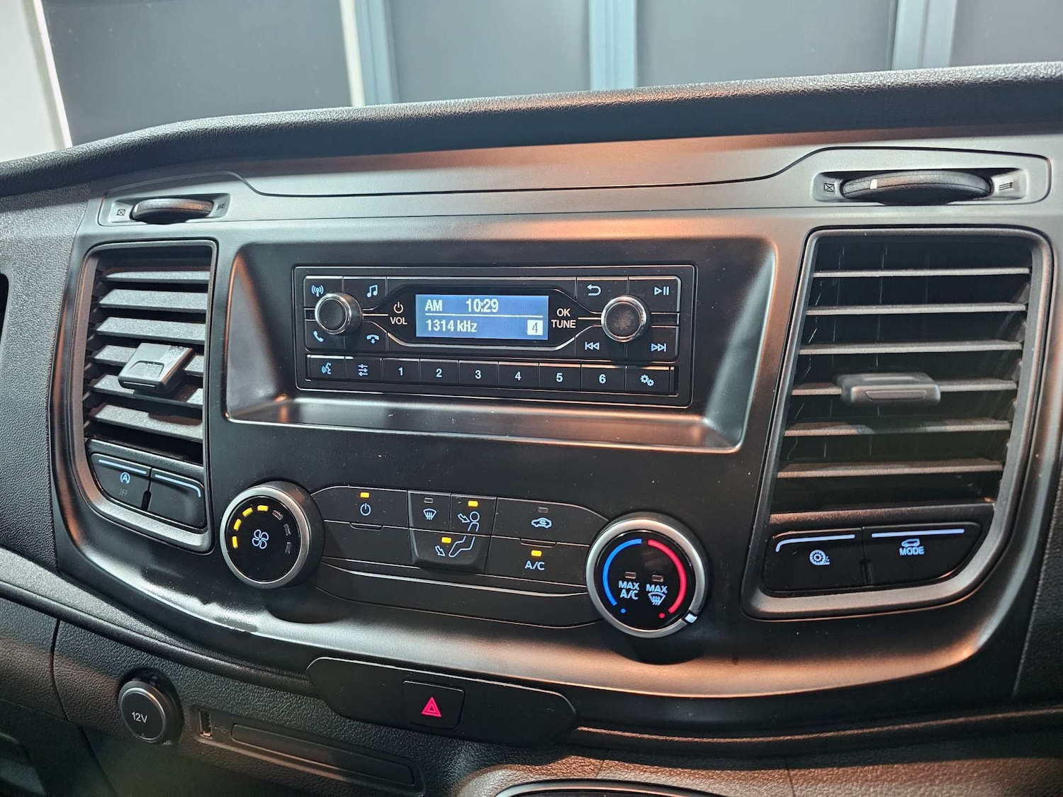 Used Ford Transit Custom 2020 for sale - 78131945: Photo 5