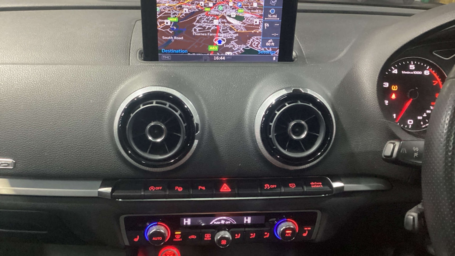 Used Audi A3 2013 for sale - 76972342: Photo 14