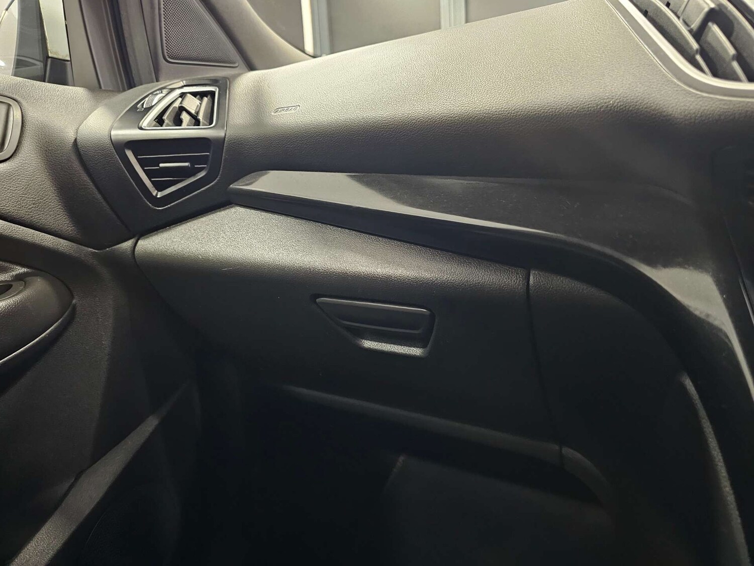 Used Ford Kuga 2018 for sale - 77474636: Photo 79