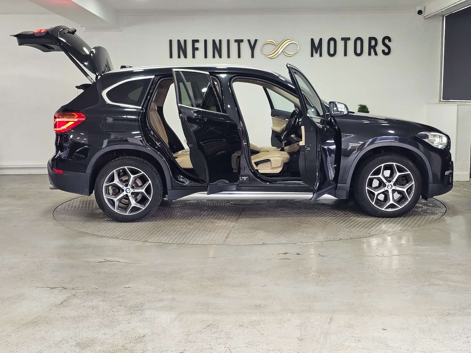 Used BMW X1 2016 for sale - 77492504: Photo 38