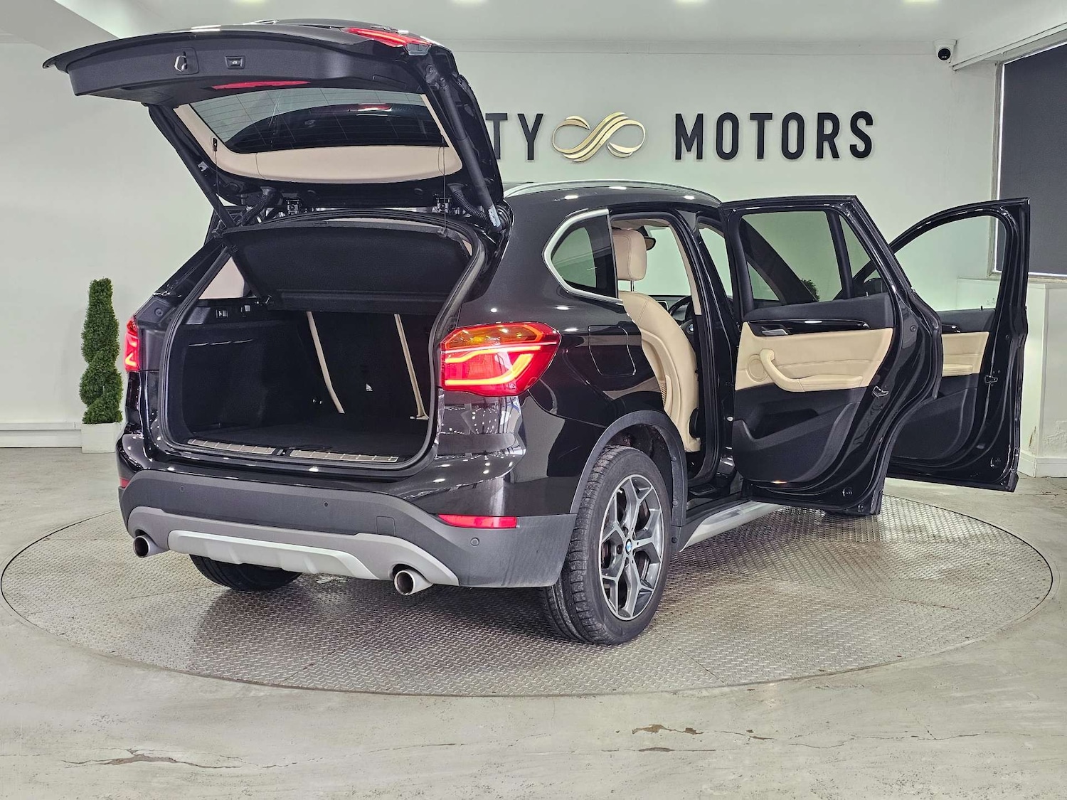 Used BMW X1 2016 for sale - 77492504: Photo 44