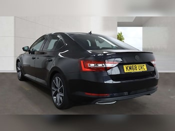 Used Skoda Superb 2018 for sale - 79023169: Photo