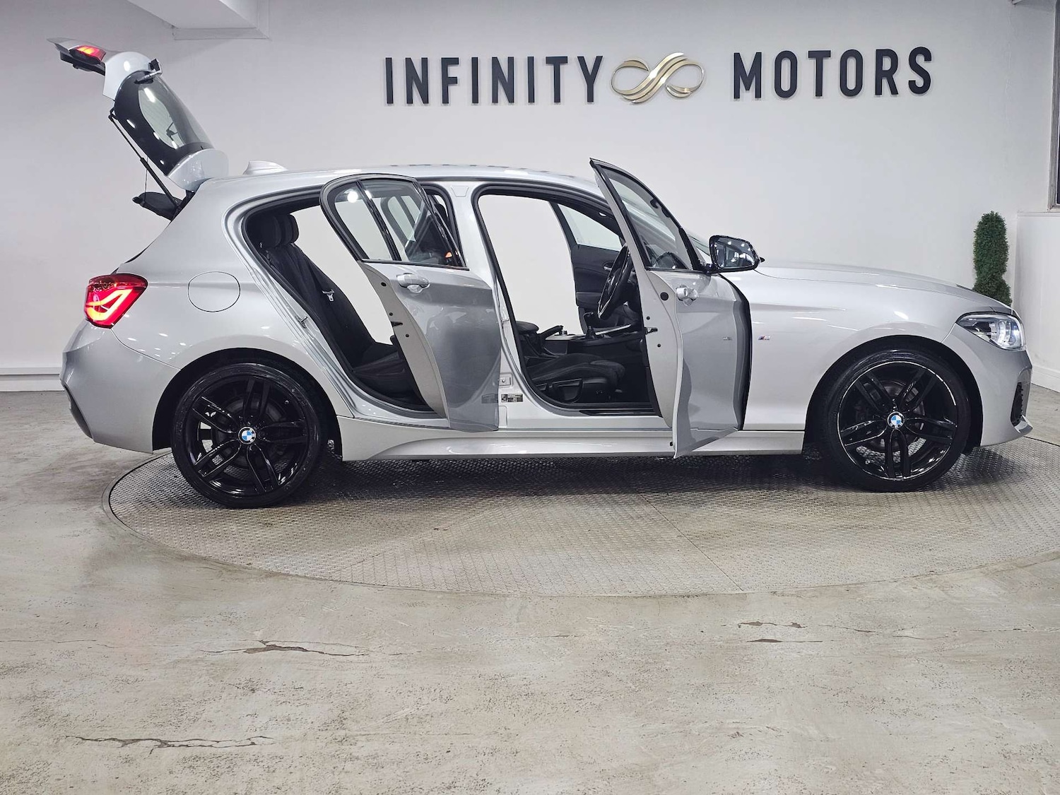 Used BMW 1 Series 2016 for sale - 76972410: Photo 42