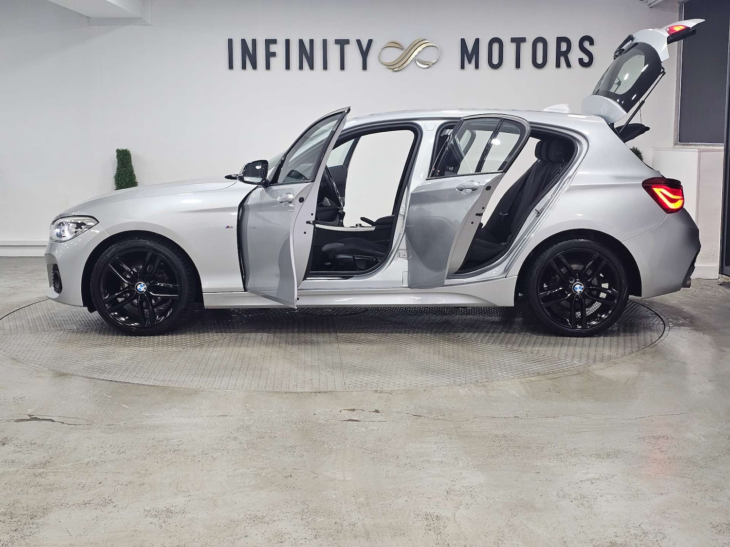 Used BMW 1 Series 2016 for sale - 76972410: Photo 46