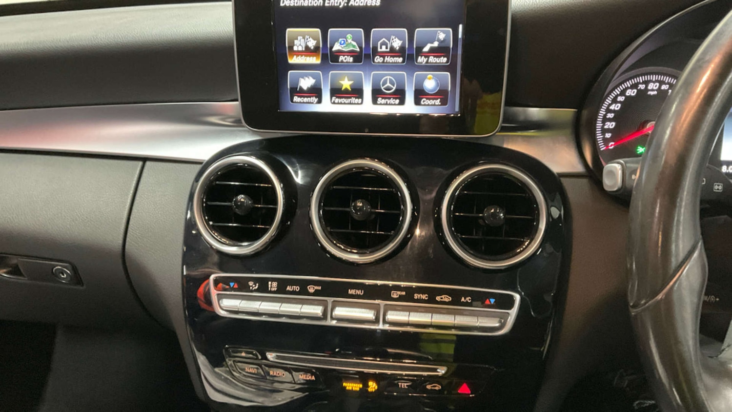 Used Mercedes-Benz C Class 2015 for sale - 77227781: Photo 14