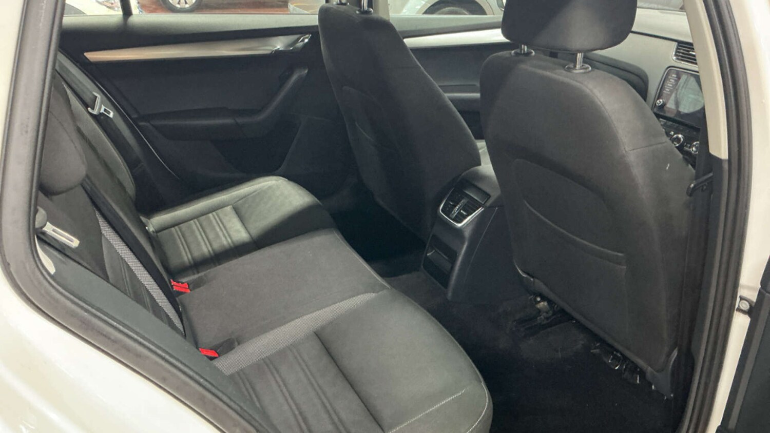 Used Skoda Octavia 2018 for sale - 77394910: Photo 10