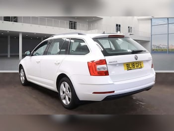 Used Skoda Octavia 2018 for sale - 77394910: Photo