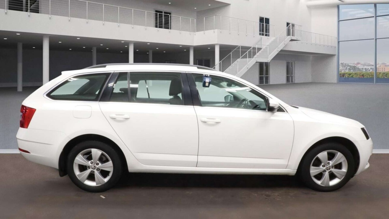 Used Skoda Octavia 2018 for sale - 77394910: Photo 6
