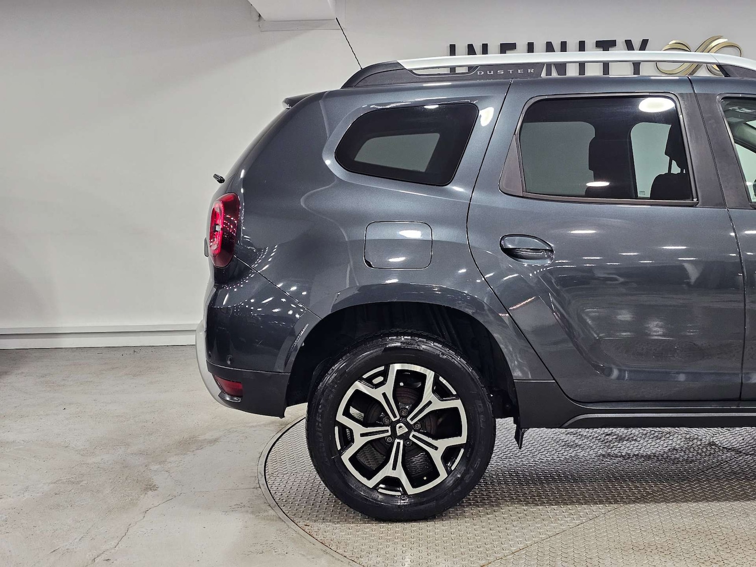 Used Dacia Duster 2019 for sale - 76972339: Photo 33