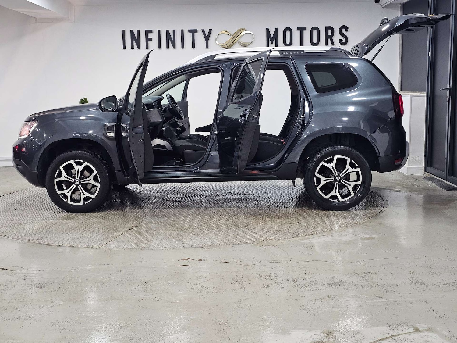 Used Dacia Duster 2019 for sale - 76972339: Photo 42