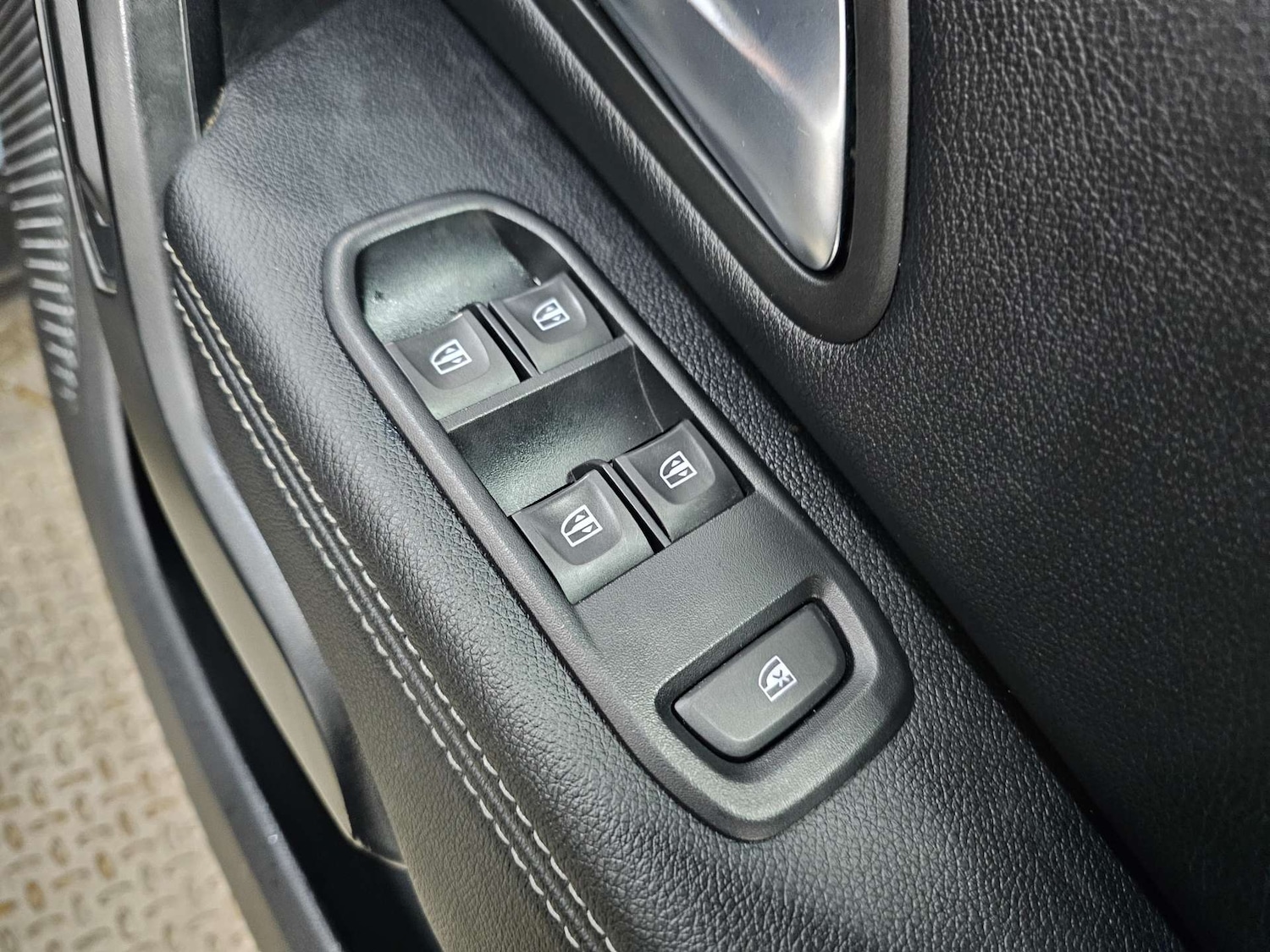 Used Dacia Duster 2019 for sale - 76972339: Photo 50