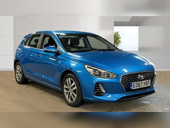 Used Hyundai i30 2017 for sale - 79747179: Photo