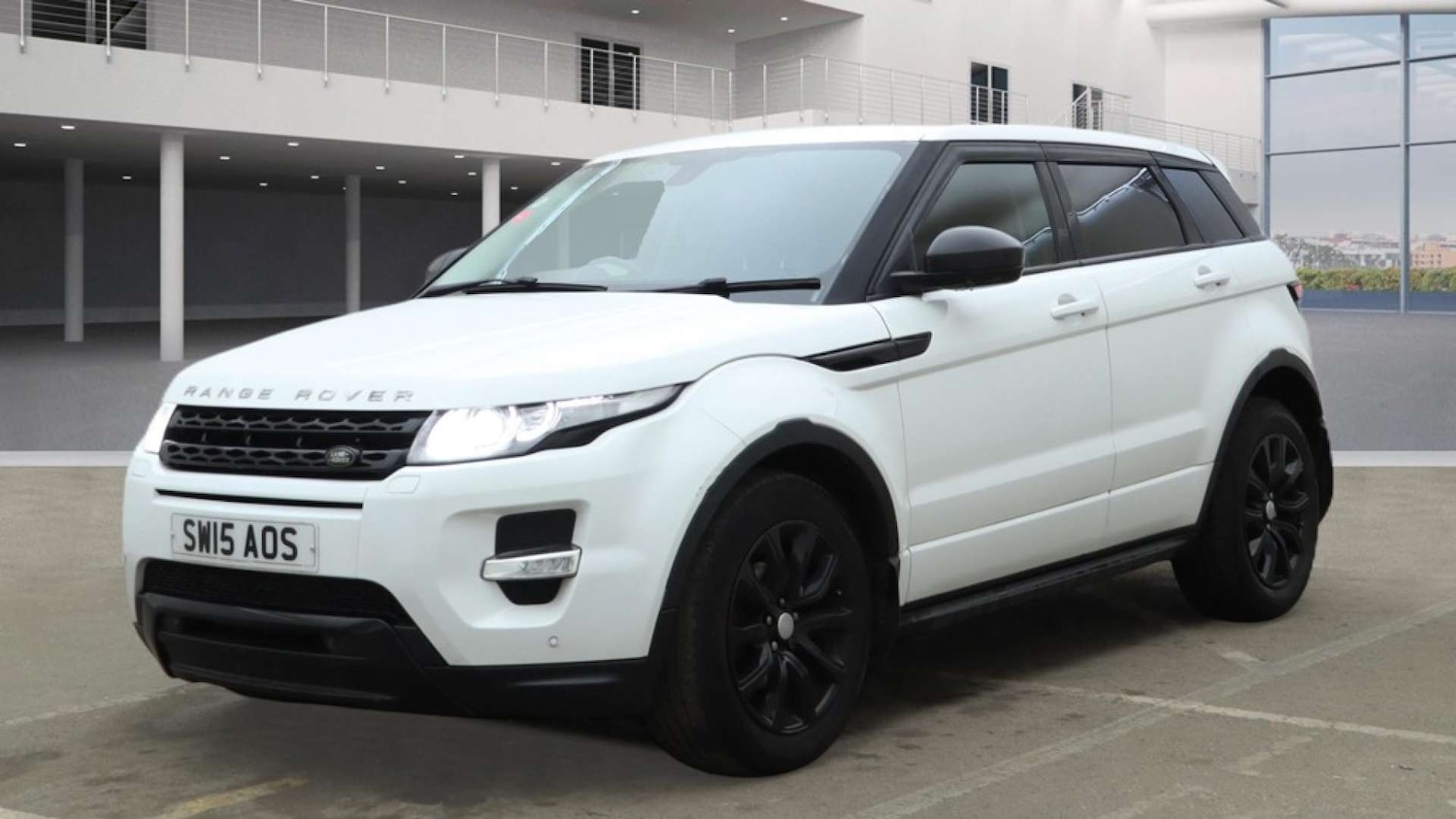 Used Land Rover Range Rover Evoque 2015 for sale - 77469869: Photo 3