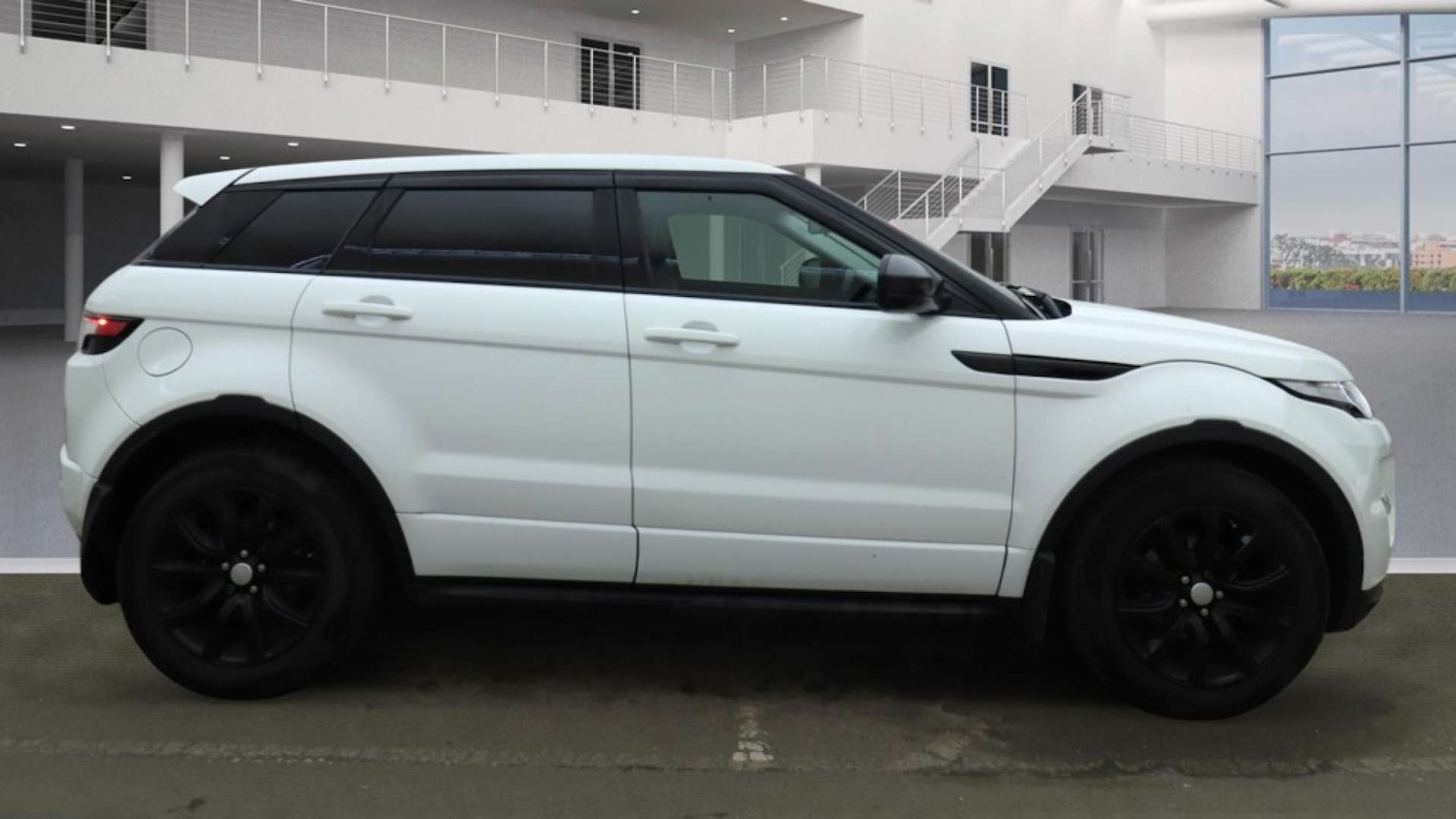Used Land Rover Range Rover Evoque 2015 for sale - 77469869: Photo 7