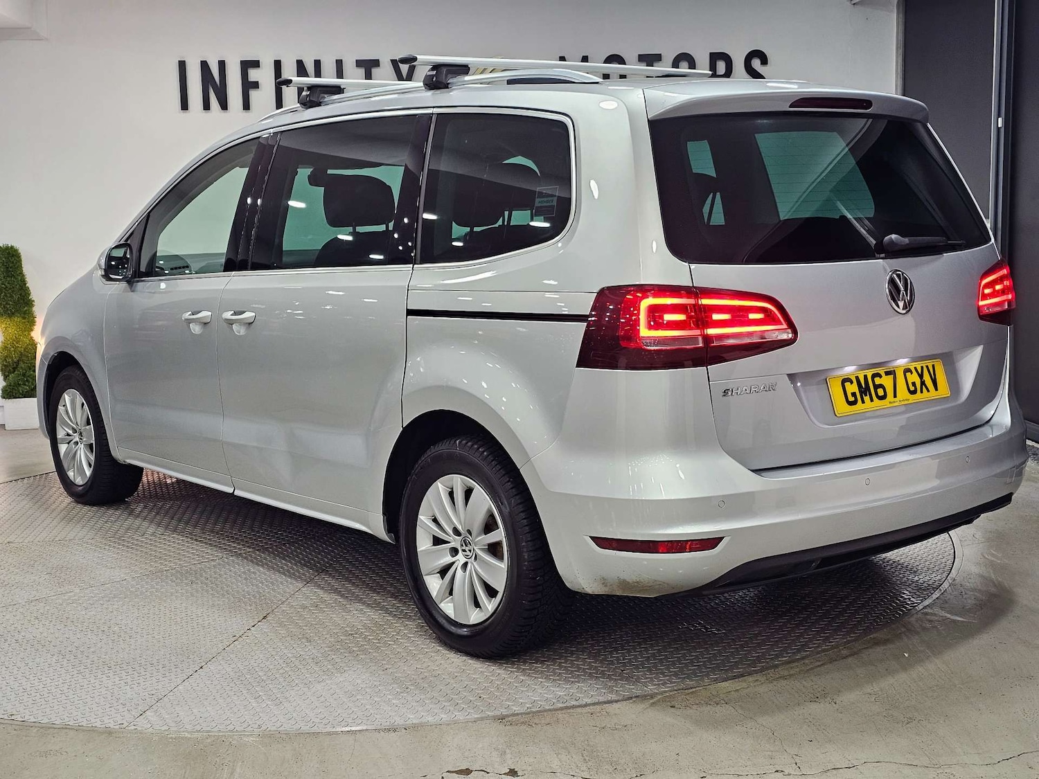 Used Volkswagen Sharan 2018 for sale - 76972384: Photo 25