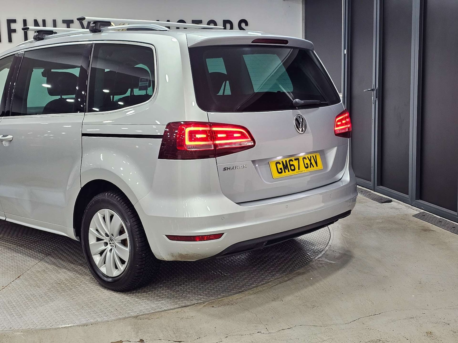 Used Volkswagen Sharan 2018 for sale - 76972384: Photo 26