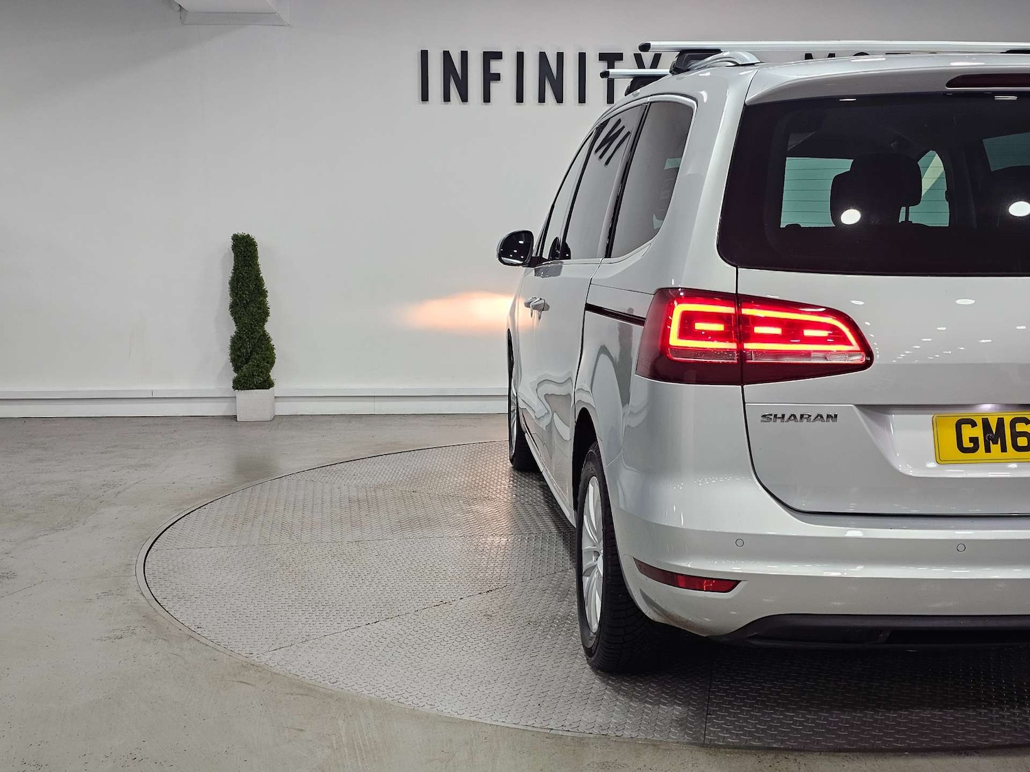 Used Volkswagen Sharan 2018 for sale - 76972384: Photo 29