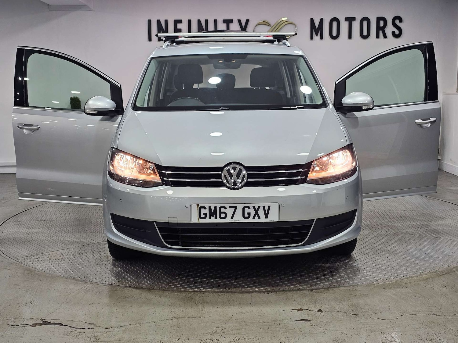 Used Volkswagen Sharan 2018 for sale - 76972384: Photo 40