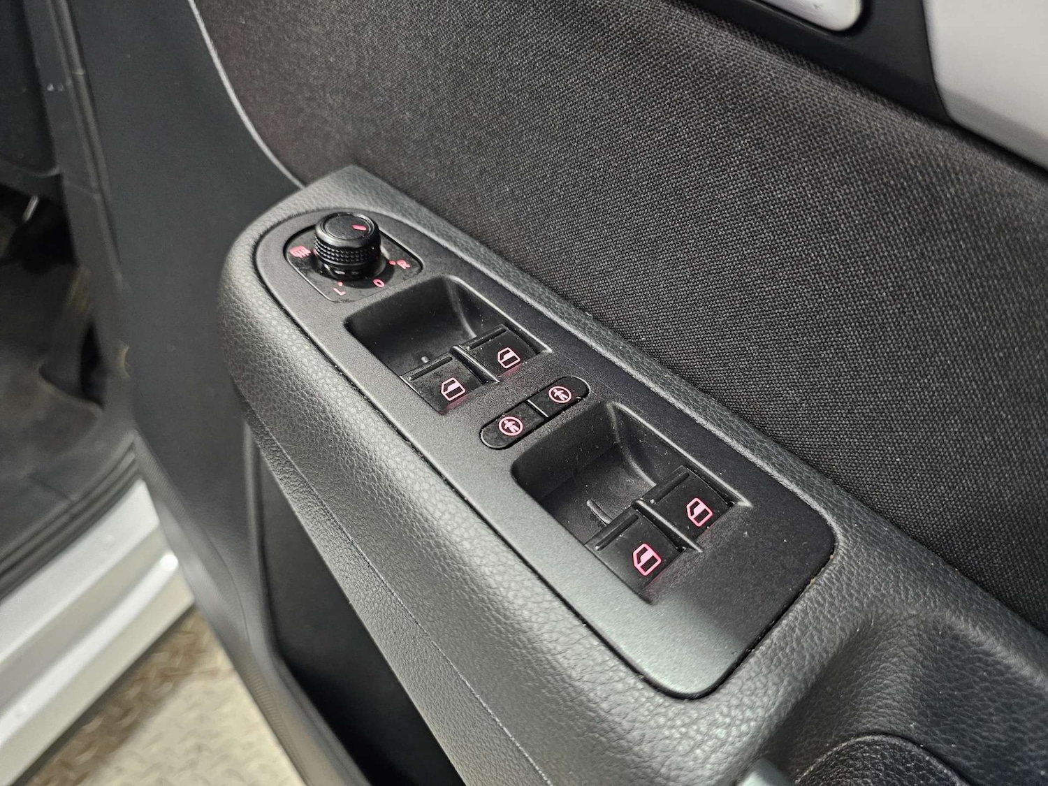 Used Volkswagen Sharan 2018 for sale - 76972384: Photo 48