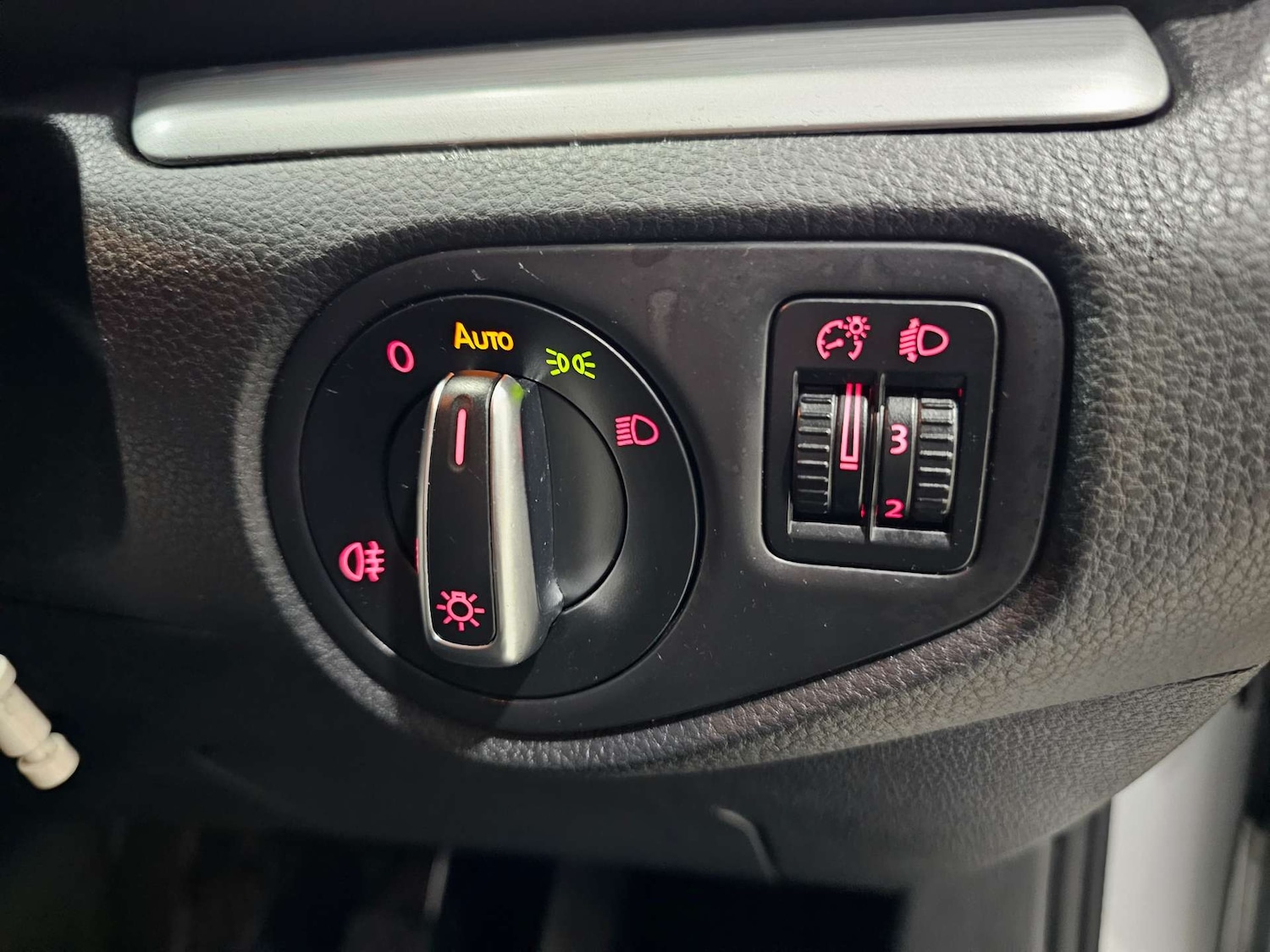 Used Volkswagen Sharan 2018 for sale - 76972384: Photo 53