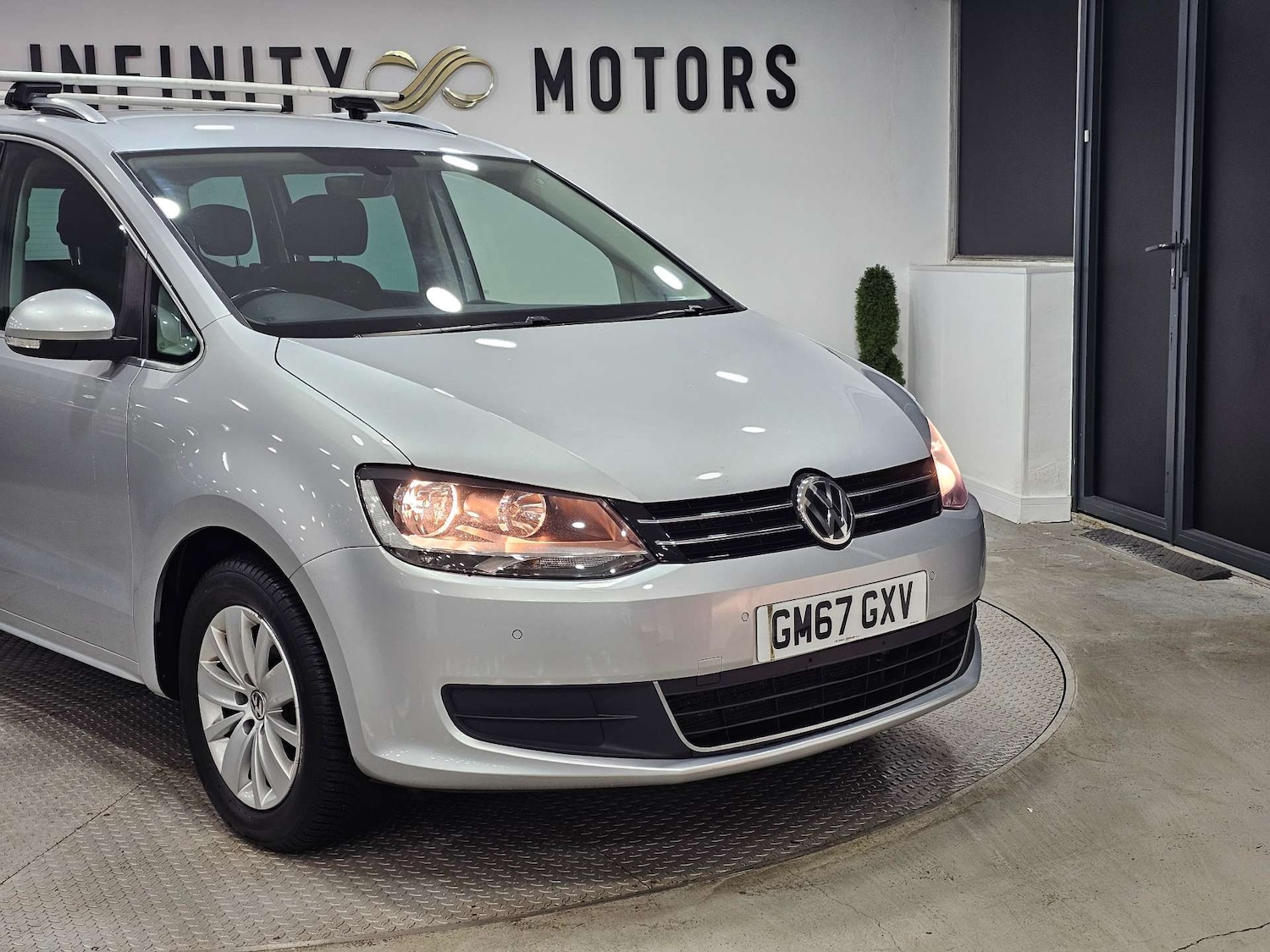 Used Volkswagen Sharan 2018 for sale - 76972384: Photo 6