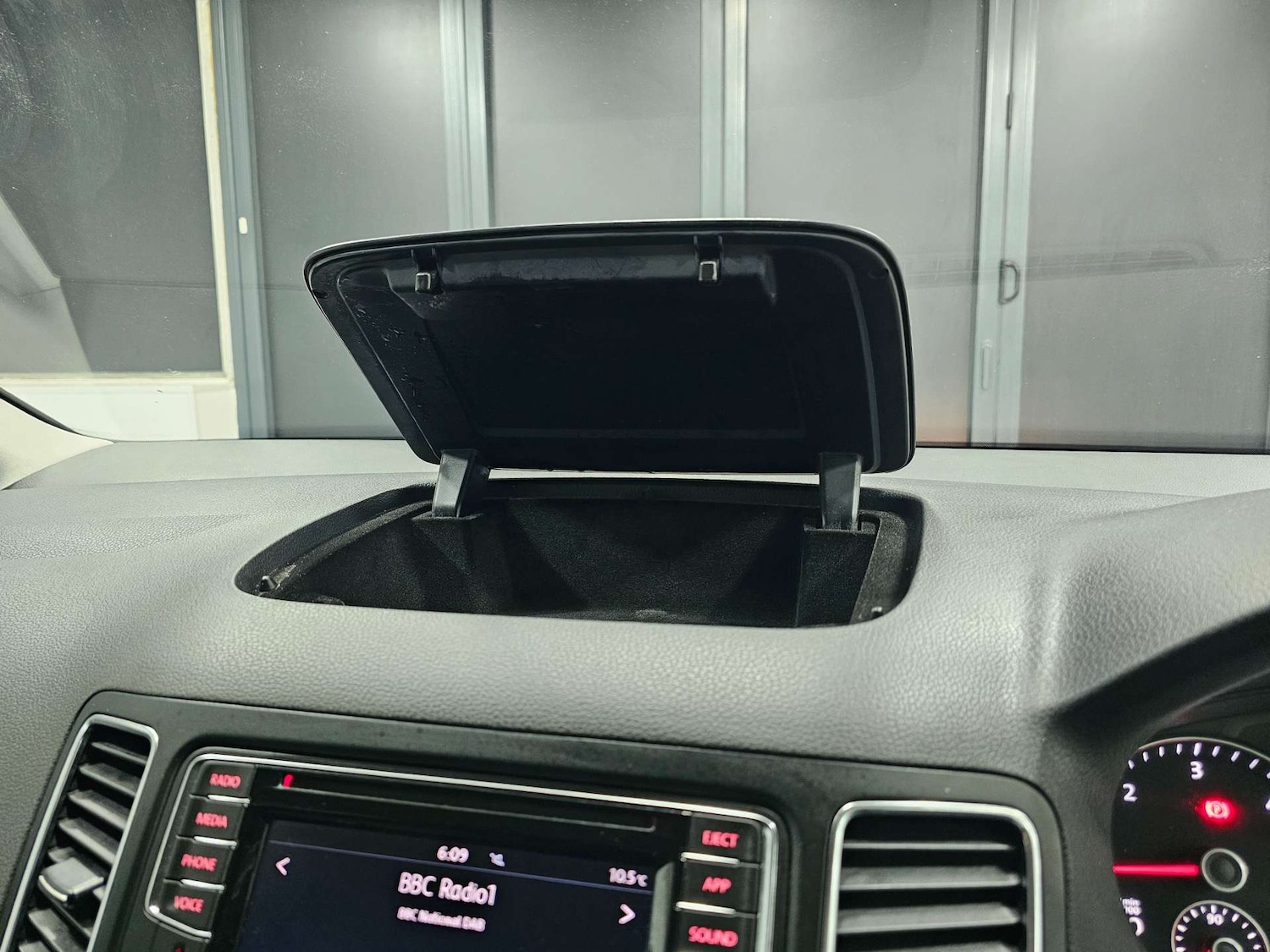 Used Volkswagen Sharan 2018 for sale - 76972384: Photo 68