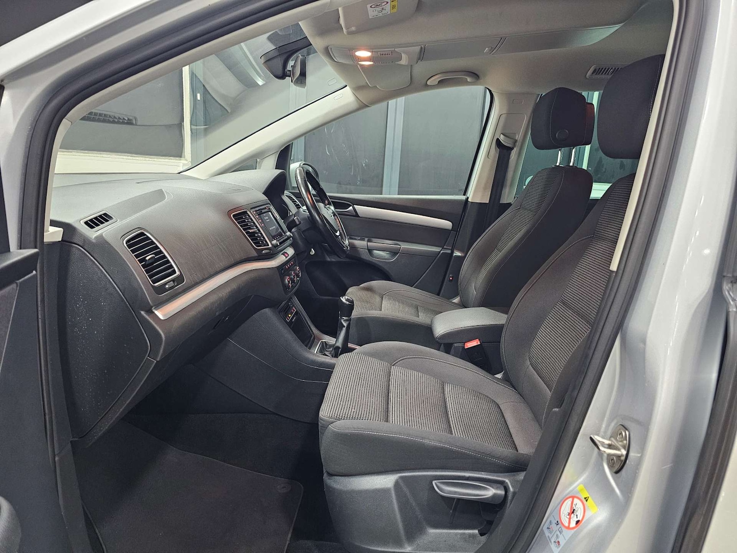 Used Volkswagen Sharan 2018 for sale - 76972384: Photo 87