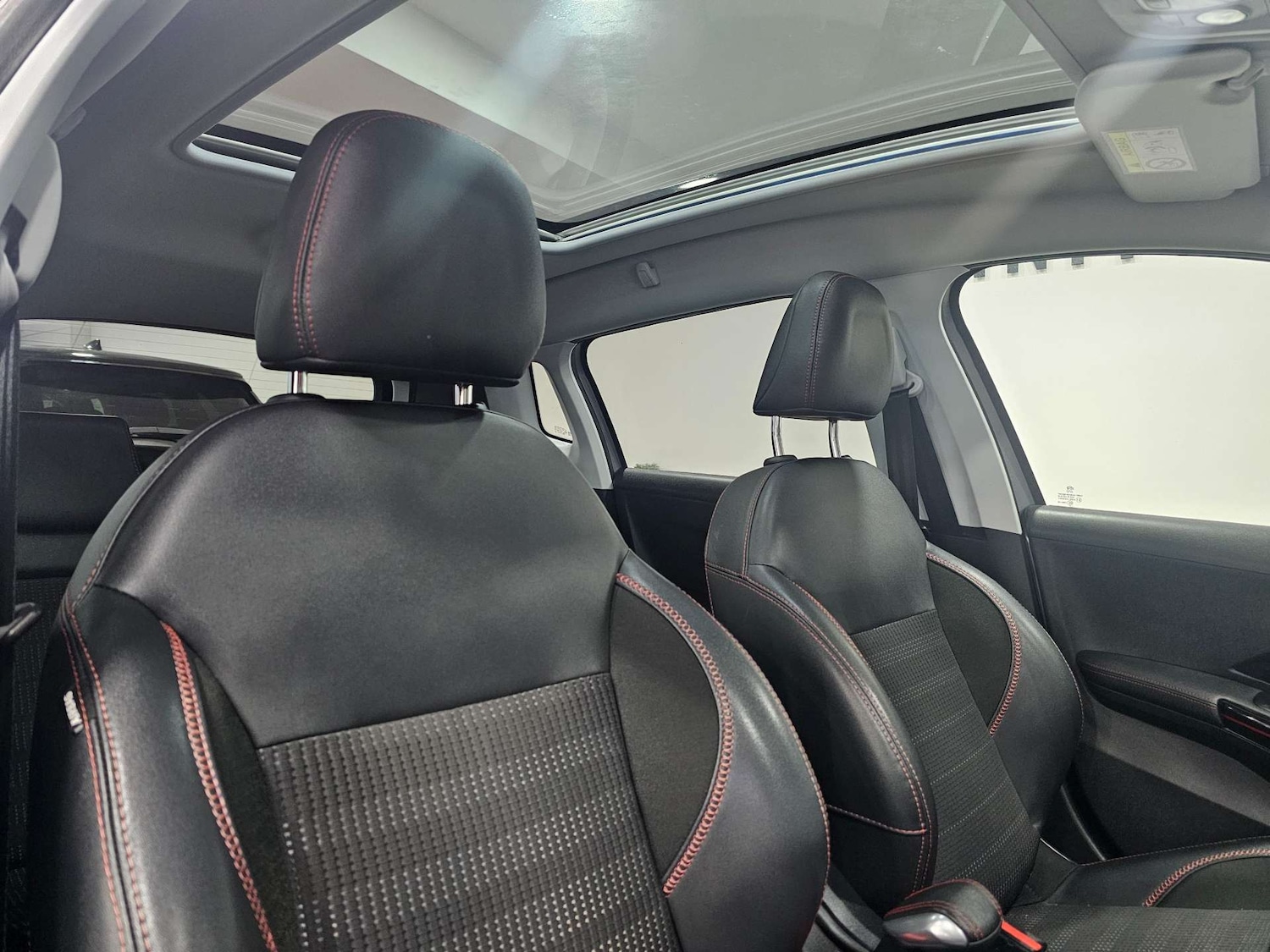 Used Peugeot 2008 2019 for sale - 77249287: Photo 2