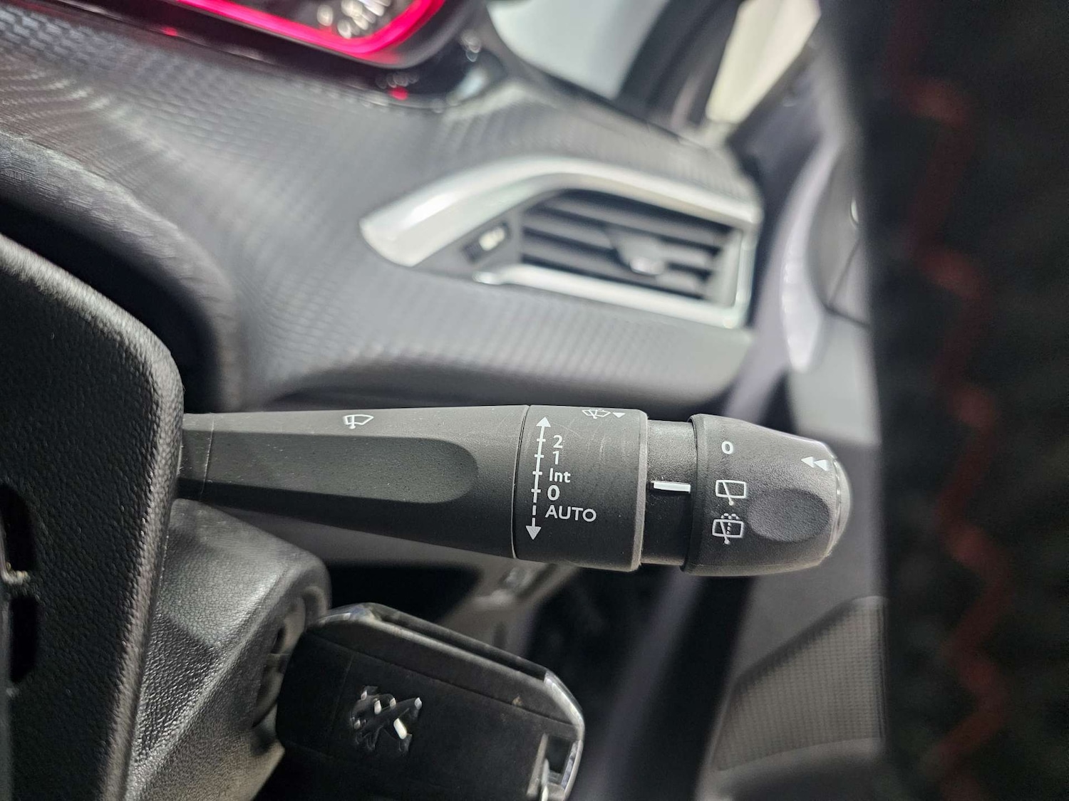 Used Peugeot 2008 2019 for sale - 77249287: Photo 53