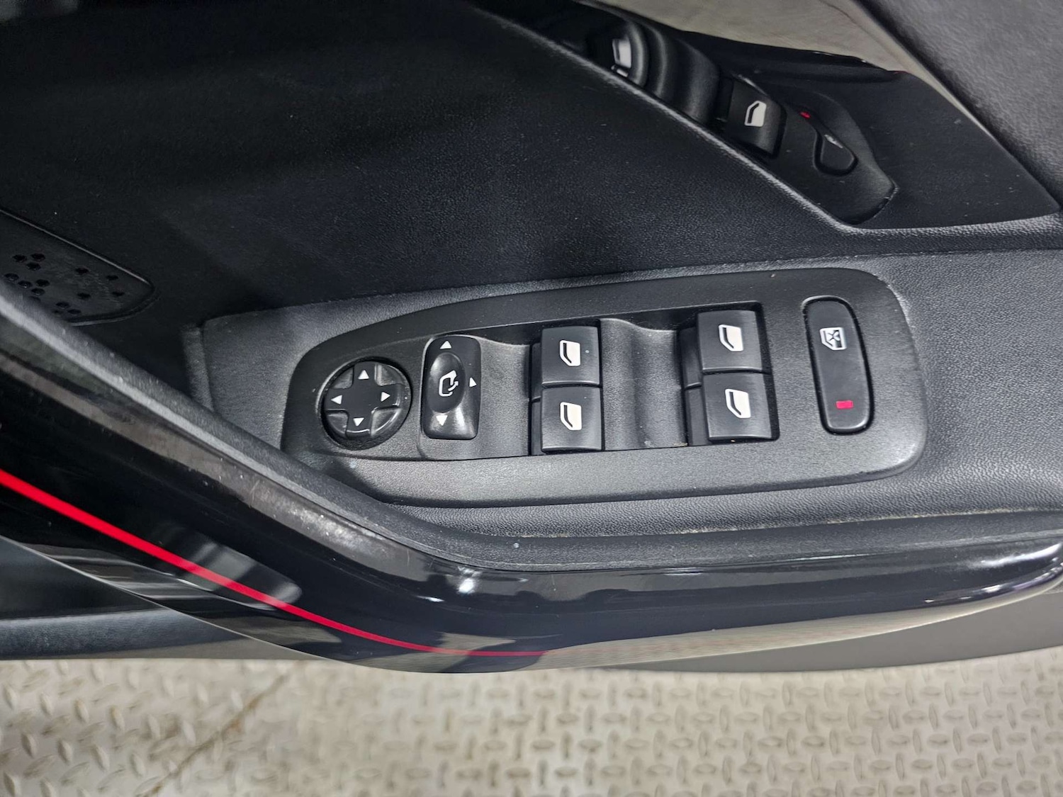 Used Peugeot 2008 2019 for sale - 77249287: Photo 76