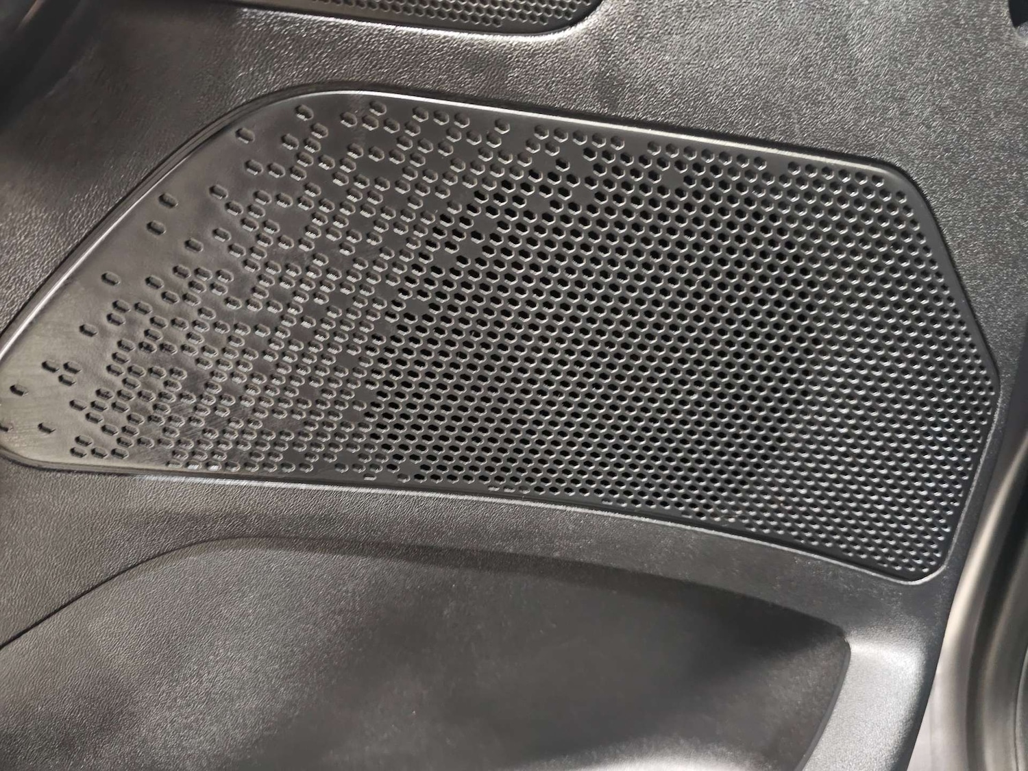 Used Peugeot 2008 2019 for sale - 77249287: Photo 99